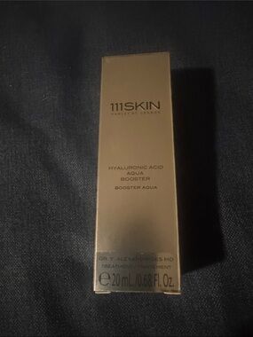 111SKIN Hyaluronic Acid Aqua Booster